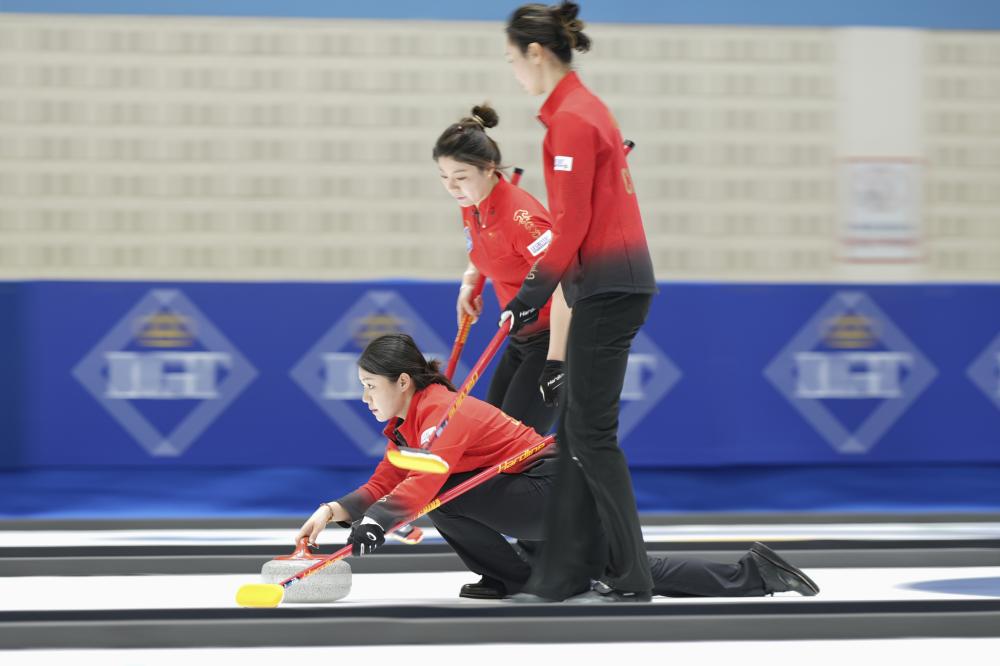 阿莫林：点球大战胜负向来充满偶然性 我们确实有赢得比赛的机会.